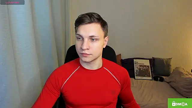 Snapshot of handsome_guy01 chatting on February 14, 2026, 7:03 pm handsome guy01 online show from February 14, 2026, 7:03 pm