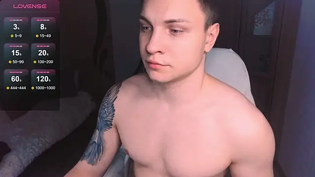 Snapshot of handsome_guy01 chatting on January 24, 2025, 9:58 pm handsome guy01 online show from January 24, 2025, 9:58 pm