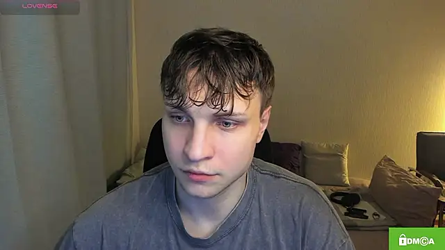 Snapshot of handsome_guy01 chatting on February 24, 2026, 3:46 pm handsome guy01 online show from February 24, 2026, 3:46 pm