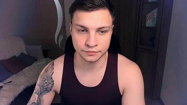 Snapshot of handsome_guy01 chatting on January 19, 2025, 7:37 pm handsome guy01 online show from January 19, 2025, 7:37 pm