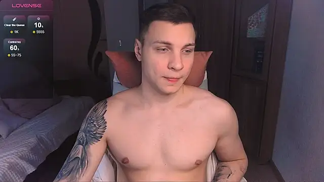 Snapshot of handsome_guy01 chatting on February 11, 2025, 6:22 pm handsome guy01 online show from February 11, 2025, 6:22 pm