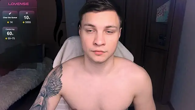 Snapshot of handsome_guy01 chatting on January 23, 2025, 1:08 am handsome guy01 online show from January 23, 2025, 1:08 am