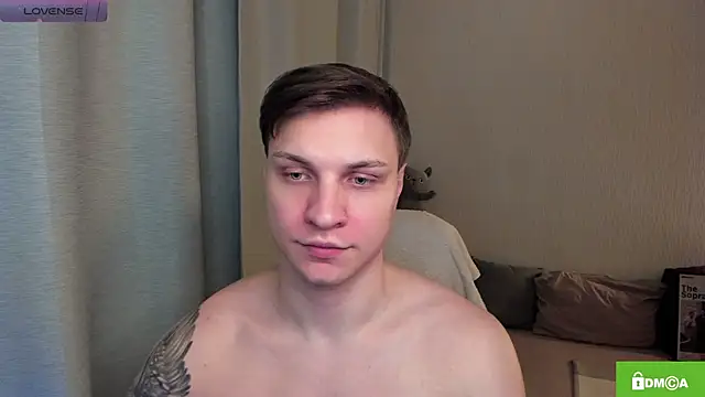 Snapshot of handsome_guy01 chatting on June 16, 2026, 12:21 am handsome guy01 online show from June 16, 2026, 12:21 am