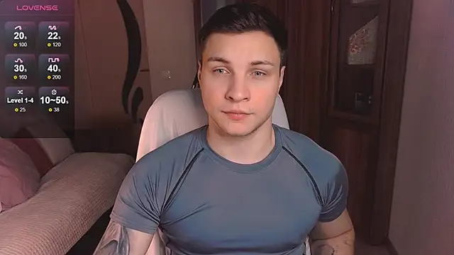 Snapshot of handsome_guy01 chatting on January 29, 2025, 11:14 pm handsome guy01 online show from January 29, 2025, 11:14 pm