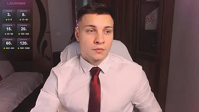 Snapshot of handsome_guy01 chatting on February 1, 2025, 4:56 am handsome guy01 online show from February 1, 2025, 4:56 am