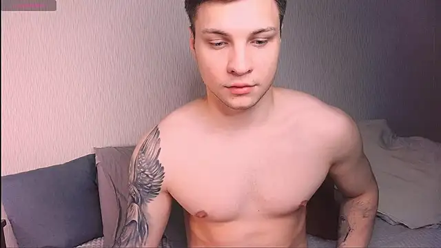 Snapshot of handsome_guy01 chatting on January 27, 2025, 11:00 pm handsome guy01 online show from January 27, 2025, 11:00 pm