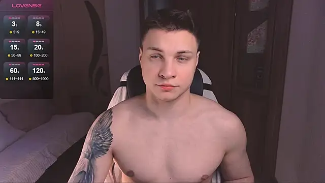 Snapshot of handsome_guy01 chatting on February 12, 2025, 6:09 pm handsome guy01 online show from February 12, 2025, 6:09 pm