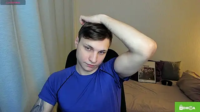 Snapshot of handsome_guy01 chatting on February 12, 2026, 9:58 pm handsome guy01 online show from February 12, 2026, 9:58 pm