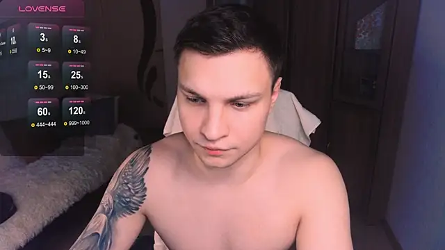 Snapshot of handsome_guy01 chatting on January 22, 2025, 9:21 pm handsome guy01 online show from January 22, 2025, 9:21 pm