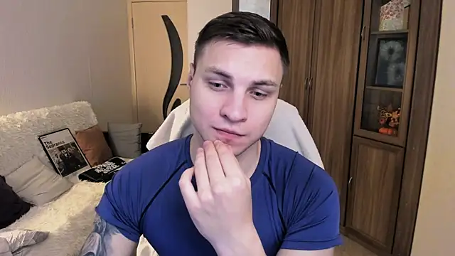 Snapshot of handsome_guy01 chatting on September 28, 2025, 7:37 am handsome guy01 online show from September 28, 2025, 7:37 am