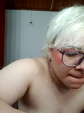 amalia love online show from October 30, 2025, 6:34 am