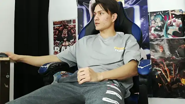 Snapshot of sr_jaeger chatting on November 24, 2025, 3:23 pm sr jaeger online show from November 24, 2025, 3:23 pm