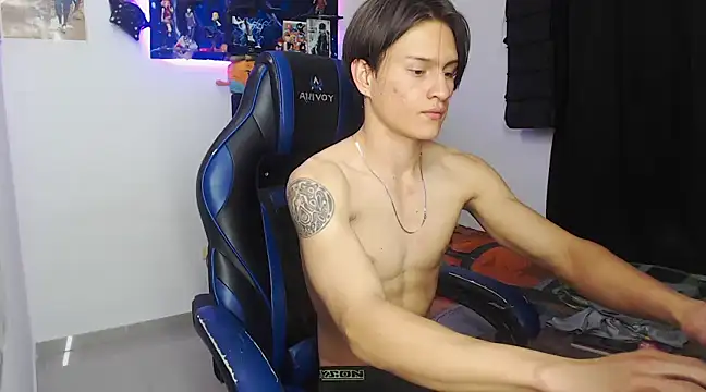 Snapshot of sr_jaeger chatting on March 21, 2025, 11:23 pm sr jaeger online show from March 21, 2025, 11:23 pm