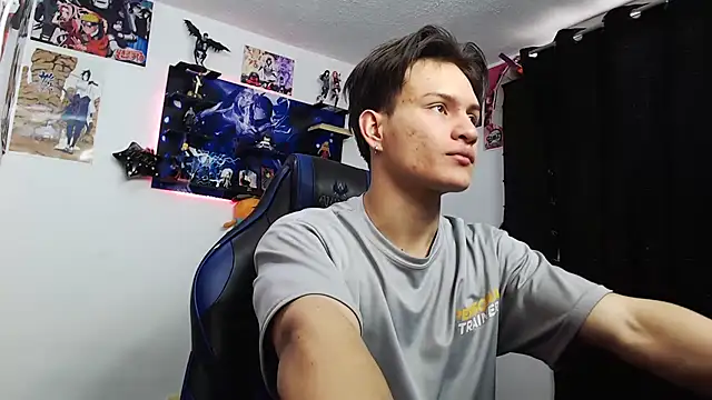 Snapshot of sr_jaeger chatting on October 3, 2025, 1:56 pm sr jaeger online show from October 3, 2025, 1:56 pm