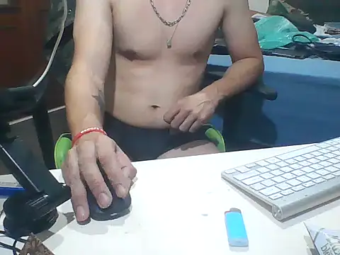 SOLESFETISHBR online show from February 6, 2026, 8:21 am