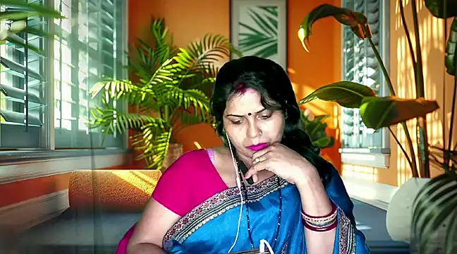 Snapshot of mamoni91 chatting on February 25, 2025, 5:30 pm mamoni91 online show from February 25, 2025, 5:30 pm