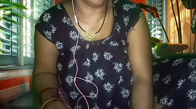 Snapshot of mamoni91 chatting on March 20, 2025, 1:02 am mamoni91 online show from March 20, 2025, 1:02 am