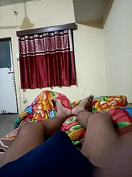 Snapshot of RRahullove69 chatting on February 21, 2025, 5:20 pm RRahullove69 online show from February 21, 2025, 5:20 pm