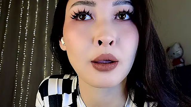 honey yani online show from March 15, 2026, 12:39 am