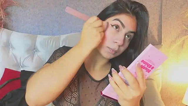 GABYTAYLOR  online show from March 13, 2026, 1:38 pm