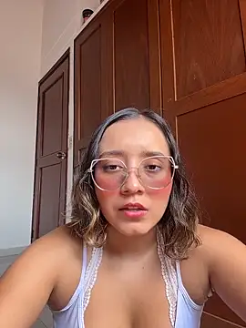 Kay LustyWife online show from February 10, 2026, 4:06 pm