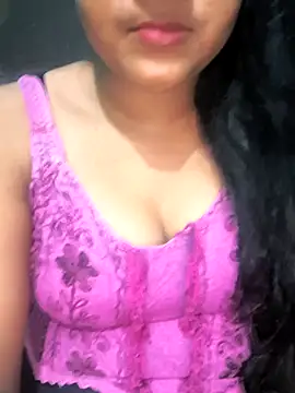 Snapshot of NEETU-89 chatting on September 9, 2025, 4:33 am NEETU-89 online show from September 9, 2025, 4:33 am