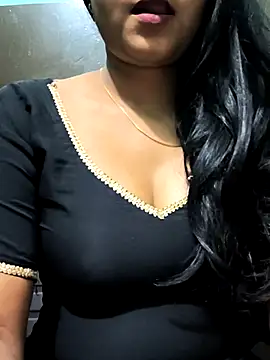 Snapshot of NEETU-89 chatting on March 3, 2025, 2:54 am NEETU-89 online show from March 3, 2025, 2:54 am