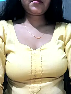 Snapshot of NEETU-89 chatting on March 8, 2025, 4:28 pm NEETU-89 online show from March 8, 2025, 4:28 pm