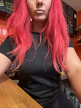 SweetSolez online show from March 13, 2025, 11:30 am