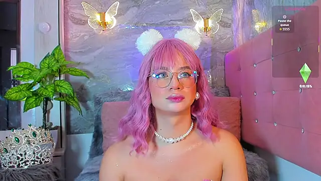 Snapshot of taylorbunny_x chatting on February 6, 2026, 10:33 am taylorbunny x online show from February 6, 2026, 10:33 am