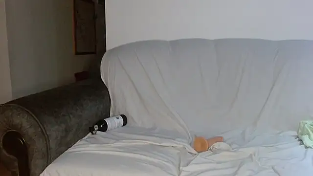 Snapshot of Vanessa_Aniston chatting on February 15, 2026, 7:57 pm Vanessa Aniston online show from February 15, 2026, 7:57 pm