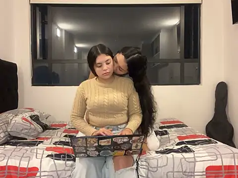Snapshot of Scarlett_Jazmin chatting on February 11, 2025, 8:05 am Scarlett Jazmin online show from February 11, 2025, 8:05 am