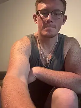 Snapshot of freckledginger369 chatting on December 18, 2025, 9:29 pm freckledginger369 online show from December 18, 2025, 9:29 pm