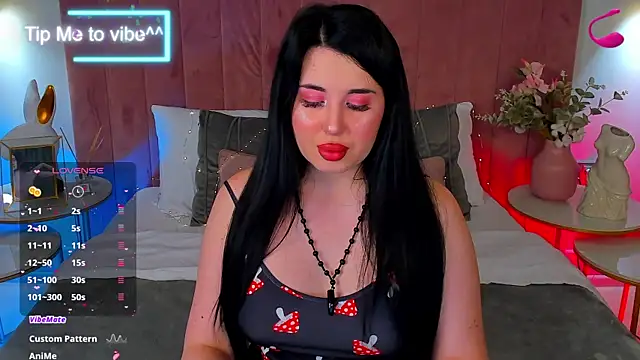 Snapshot of Mayzzie chatting on October 2, 2025, 7:17 pm Mayzzie online show from October 2, 2025, 7:17 pm