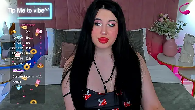 Snapshot of Mayzzie chatting on October 7, 2025, 7:26 pm Mayzzie online show from October 7, 2025, 7:26 pm