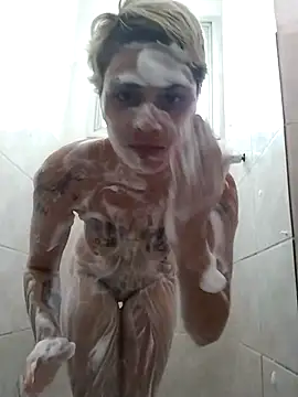 Luci foxx online show from December 3, 2024, 6:11 pm