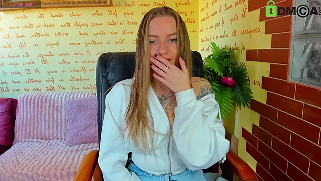 alexa glory online show from November 15, 2025, 9:02 am