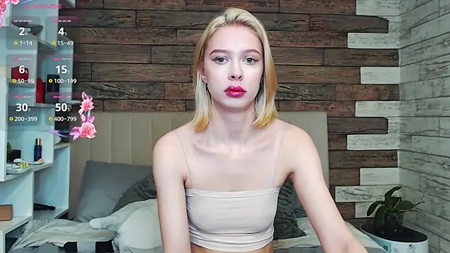 White Lioness online show from April 15, 2026, 4:22 pm