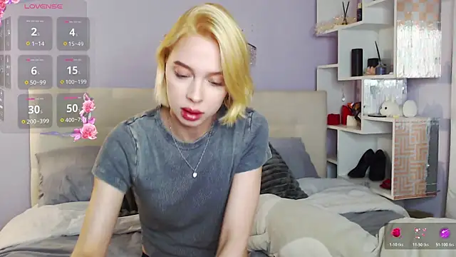 White Lioness online show from October 21, 2025, 3:11 pm