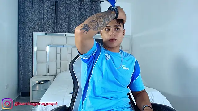 SantiagoReyesFtt online show from April 5, 2026, 2:07 am