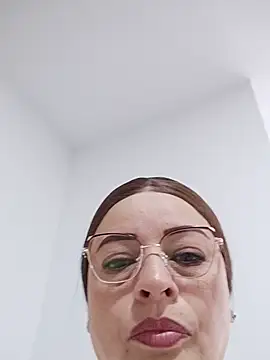  Prinscarlet  online show from March 29, 2026, 4:52 pm