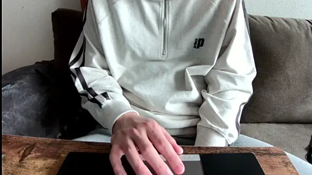 tuki fu online show from January 25, 2025, 4:02 am