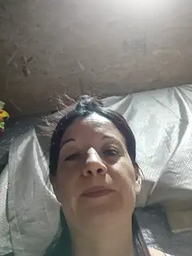 Snapshot of AlejandritaMilf chatting on February 6, 2026, 1:40 pm AlejandritaMilf online show from February 6, 2026, 1:40 pm