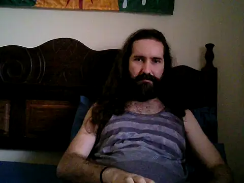 Snapshot of B3ard1991 chatting on April 1, 2026, 5:43 pm B3ard1991 online show from April 1, 2026, 5:43 pm