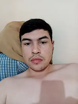 Snapshot of Elegante198 chatting on June 2, 2026, 2:00 am Elegante198 online show from June 2, 2026, 2:00 am