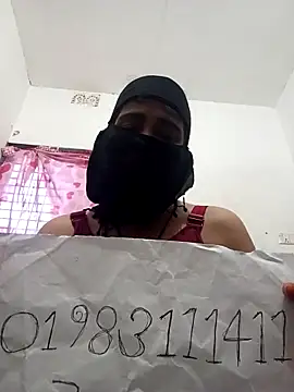 HenaAra online show from March 11, 2026, 5:34 am