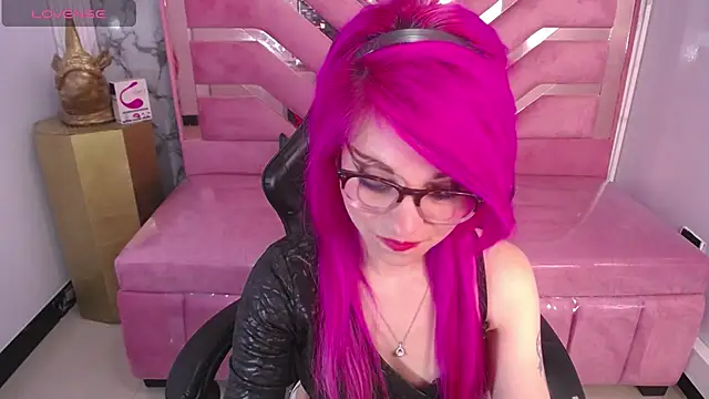 Snapshot of abril_ch_ chatting on September 28, 2025, 12:01 pm abril ch online show from September 28, 2025, 12:01 pm