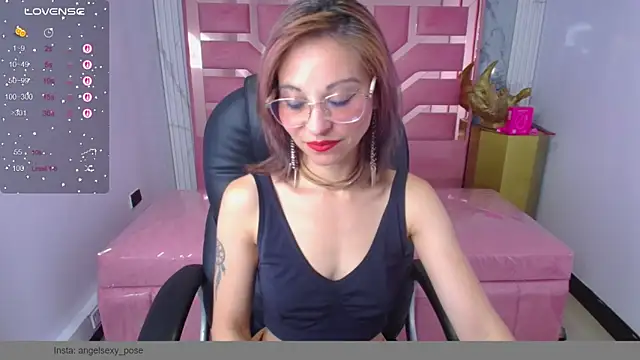 abril ch  online show from May 14, 2026, 12:35 pm