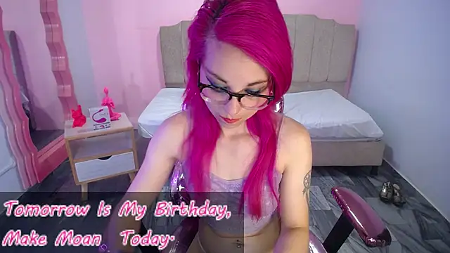 Snapshot of abril_ch_ chatting on September 24, 2025, 10:44 am abril ch online show from September 24, 2025, 10:44 am