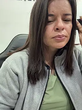 NATHALIA-28  online show from April 18, 2026, 1:57 pm